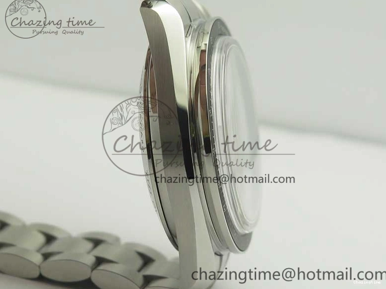 1227 Lightweight Speedmaster SS Snoopy OMF Best Edition White Dial on SS Bracelet Manual Winding Chrono Movement 7992